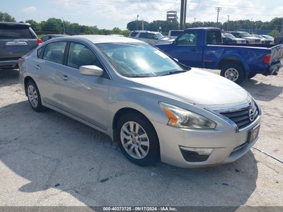 NISSAN ALTIMA 2015