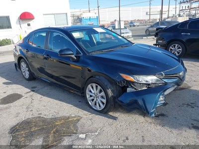 TOYOTA CAMRY 2019
