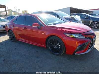 TOYOTA CAMRY HYBRID 2024