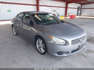 NISSAN MAXIMA 2009