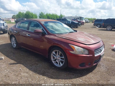 NISSAN MAXIMA 2011