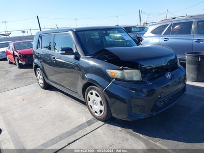 SCION XB 2011