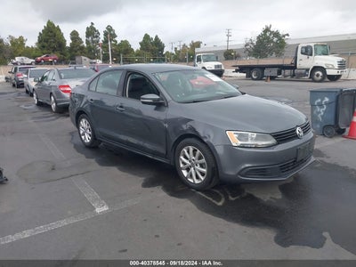 VOLKSWAGEN JETTA 2011