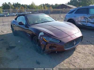 MASERATI GRANTURISMO 2012