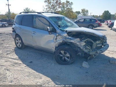 SUBARU FORESTER 2015