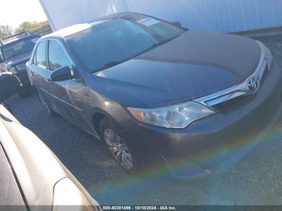 TOYOTA CAMRY 2014