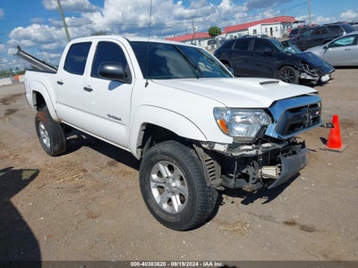 TOYOTA TACOMA 2015