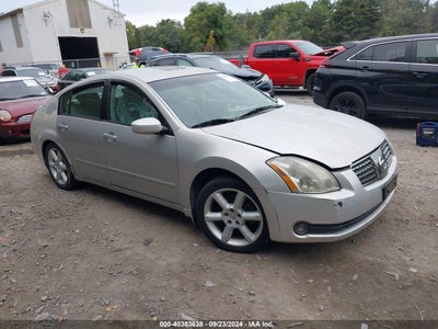 NISSAN MAXIMA 2004