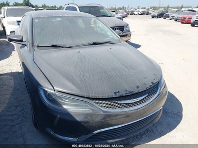 CHRYSLER 200 2015