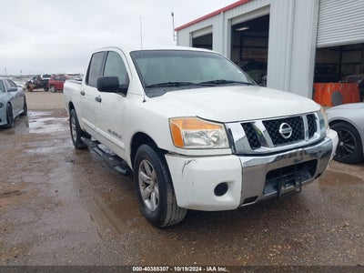 NISSAN TITAN 2012