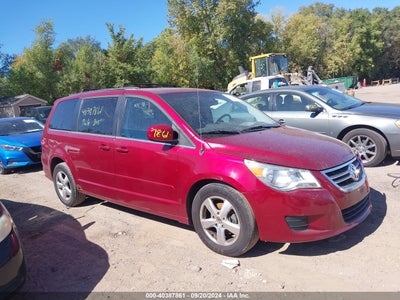 VOLKSWAGEN ROUTAN 2011