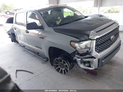 TOYOTA TUNDRA 2021