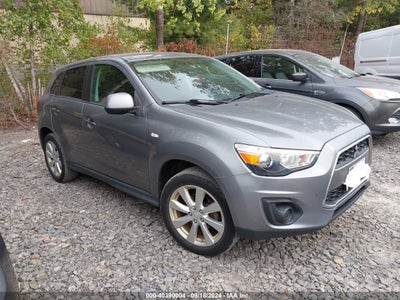 MITSUBISHI OUTLANDER SPORT 2015