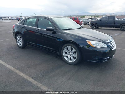 CHRYSLER 200 2012