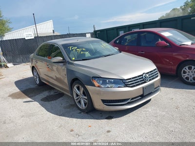 VOLKSWAGEN PASSAT 2015