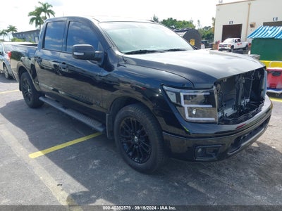 NISSAN TITAN 2019