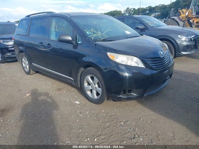 TOYOTA SIENNA 2014