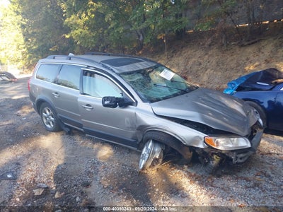 VOLVO XC70 2013