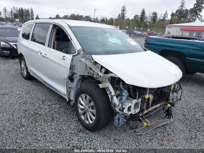 CHRYSLER PACIFICA 2019