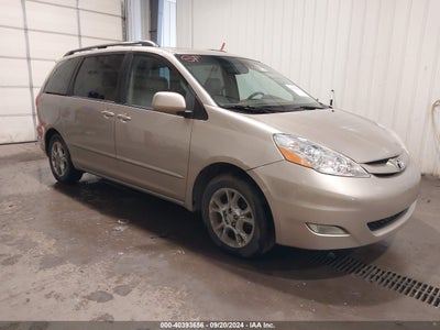TOYOTA SIENNA 2006