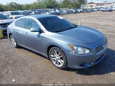 NISSAN MAXIMA 2011
