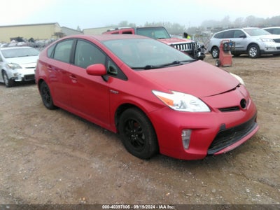 TOYOTA PRIUS 2014