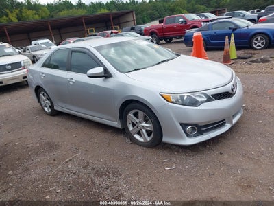 TOYOTA CAMRY 2013