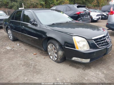 CADILLAC DTS 2011