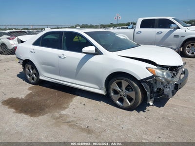 TOYOTA CAMRY 2014