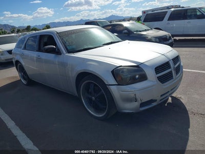 DODGE MAGNUM 2005