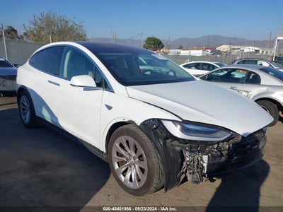 TESLA MODEL X 2016