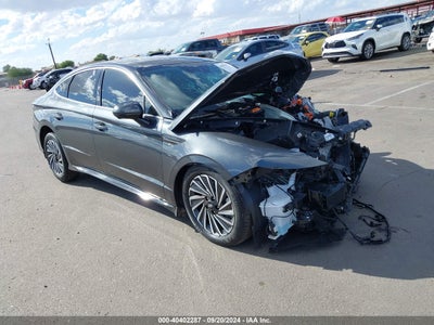 HYUNDAI SONATA HYBRID 2024