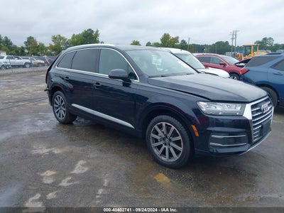 AUDI Q7 2017
