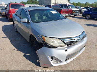 TOYOTA CAMRY 2014