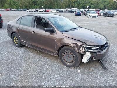 VOLKSWAGEN JETTA 2011