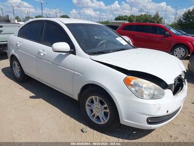 HYUNDAI ACCENT 2010