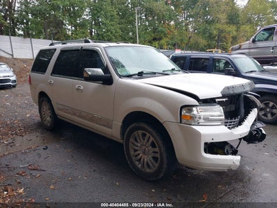 LINCOLN NAVIGATOR 2014