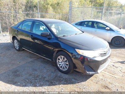 TOYOTA CAMRY 2013