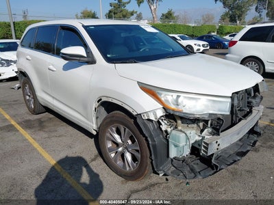 TOYOTA HIGHLANDER 2016