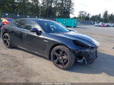 PORSCHE PANAMERA 2015