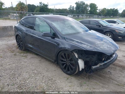 TESLA MODEL X 2023
