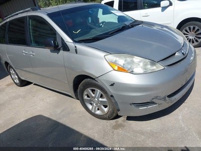 TOYOTA SIENNA 2008