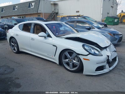 PORSCHE PANAMERA 2015