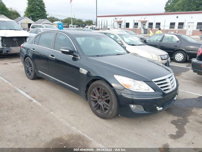 HYUNDAI GENESIS 2011