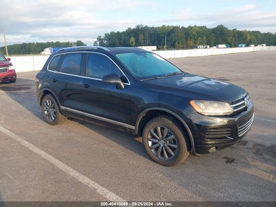 VOLKSWAGEN TOUAREG 2011