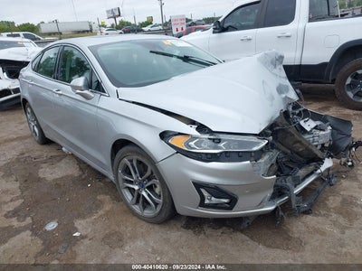 FORD FUSION HYBRID 2019