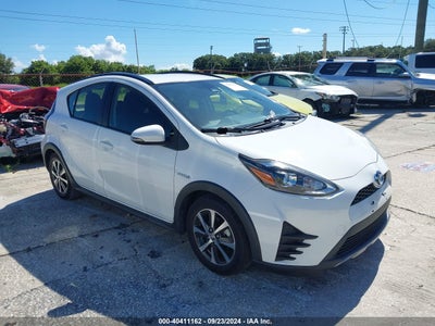 TOYOTA PRIUS C 2018