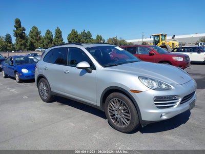 PORSCHE CAYENNE 2012