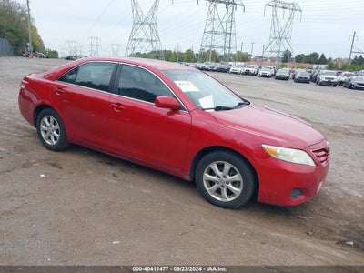 TOYOTA CAMRY 2011