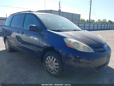 TOYOTA SIENNA 2006